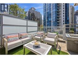 504 1477 W PENDER STREET Vancouver, BC V6G 2S3