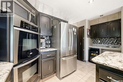 210 Pleasant Avenue, Buena Vista, SK - Indoor Photo Showing Kitchen