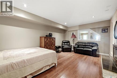 210 Pleasant Avenue, Buena Vista, SK - Indoor Photo Showing Bedroom