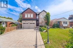 27 MINFORD AVENUE Toronto, ON M1R 2B2