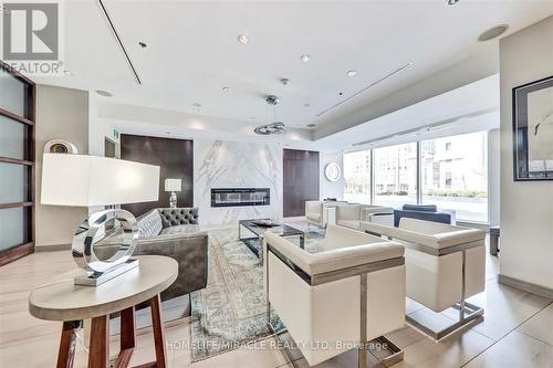 712 - 38 Lee Centre Drive, Toronto, ON - Indoor With Fireplace