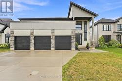 17 ARROWWOOD PATH Middlesex Centre (Ilderton), ON N0M 2A0