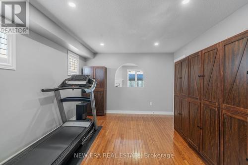 2855 Duncairn Drive, Mississauga, ON - Indoor Photo Showing Gym Room