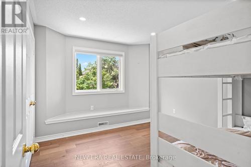 2855 Duncairn Drive, Mississauga, ON - Indoor