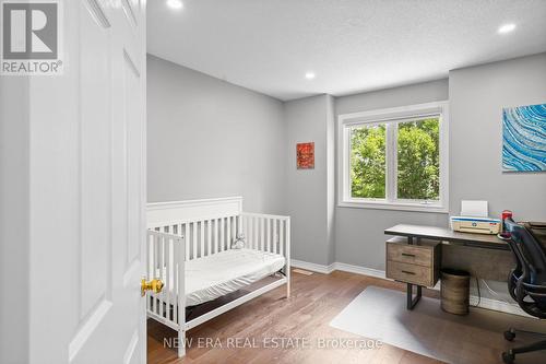 2855 Duncairn Drive, Mississauga, ON - Indoor Photo Showing Bedroom