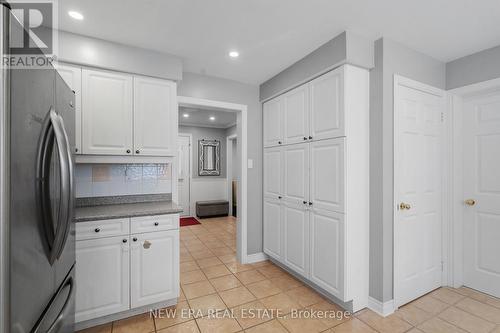 2855 Duncairn Drive, Mississauga, ON - Indoor