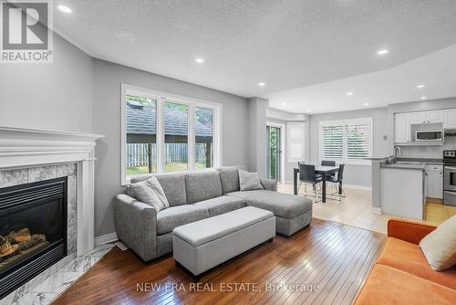 2855 Duncairn Drive, Mississauga, ON - Indoor Photo Showing Living Room With Fireplace