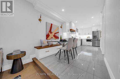 5253 Bushelgrove Circle, Mississauga, ON - Indoor