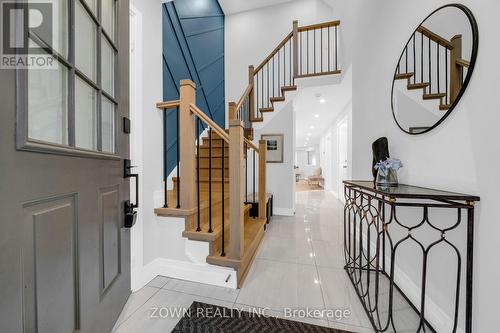 5253 Bushelgrove Circle, Mississauga, ON - Indoor Photo Showing Other Room