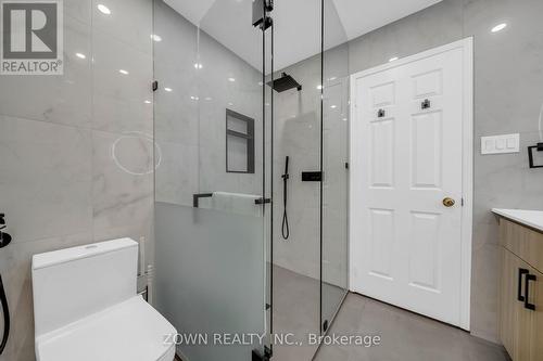 5253 Bushelgrove Circle, Mississauga, ON - Indoor Photo Showing Bathroom