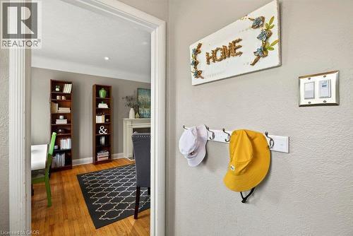 23 Kipling Road, Hamilton, ON - Indoor Photo Showing Other Room