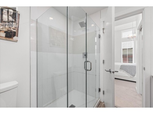 Primary bathroom - 1775 Chapman Place Unit# Ph06, Kelowna, BC 