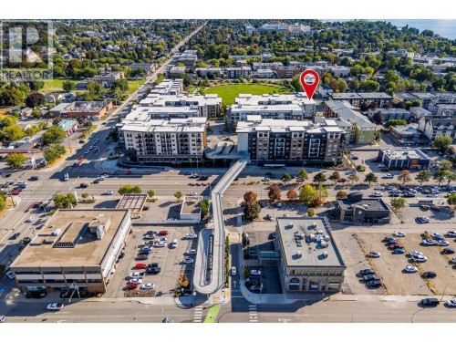 Easy access to all of downtown - 1775 Chapman Place Unit# Ph06, Kelowna, BC 