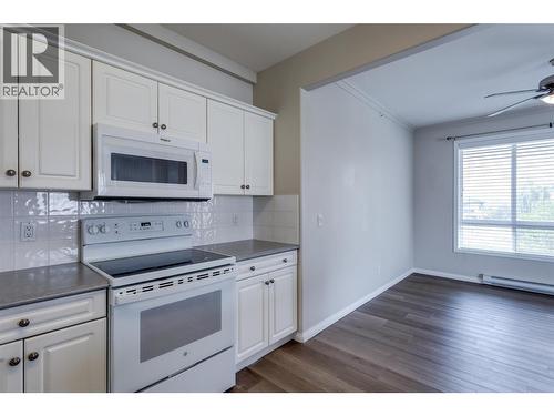 1962 Enterprise Way Unit# 401, Kelowna, BC - Indoor Photo Showing Kitchen