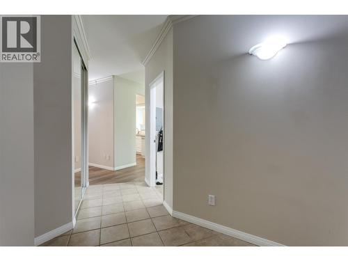 1962 Enterprise Way Unit# 401, Kelowna, BC - Indoor Photo Showing Other Room