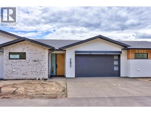 5048 SUN RIVERS Drive  Kamloops, BC V2H 0E7