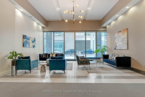 801-19 Grand Trunk Crescent, Toronto, ON - Indoor Photo Showing Other Room