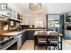 635 MIDVALE STREET  Coquitlam, BC V3J 6M1