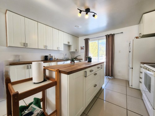 Cuisine - 625 Ch. Des Daniel, Shawinigan, QC - Indoor Photo Showing Kitchen