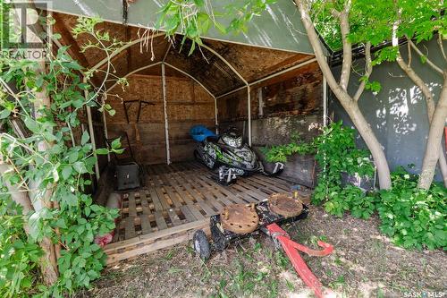 315 Atlantic Avenue, Kerrobert, SK - Outdoor