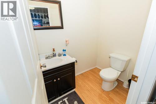 315 Atlantic Avenue, Kerrobert, SK - Indoor Photo Showing Bathroom