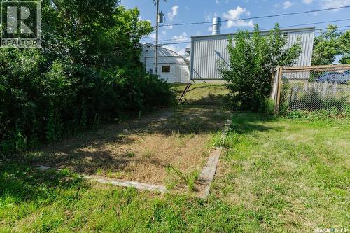 315 Atlantic Avenue, Kerrobert, SK - Outdoor