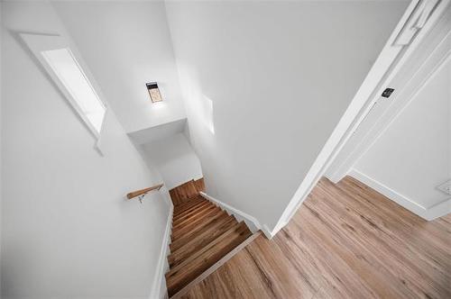324 Yale Ave, Winnipeg, MB - Indoor Photo Showing Other Room