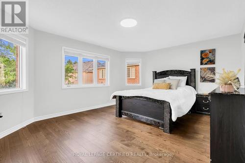 729 Turrell Crescent, Milton, ON - Indoor Photo Showing Bedroom