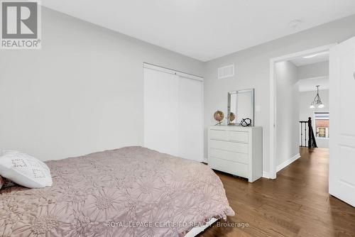 729 Turrell Crescent, Milton, ON - Indoor Photo Showing Bedroom