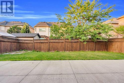 729 Turrell Crescent, Milton, ON - Outdoor