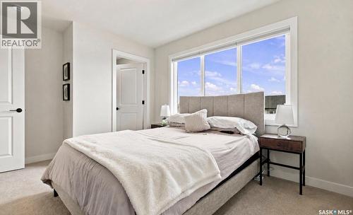 12 651 Dubois Crescent, Saskatoon, SK - Indoor Photo Showing Bedroom
