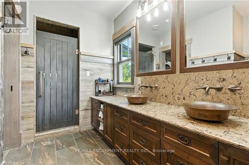 437 6Th Concession Road E, Hamilton, ON 