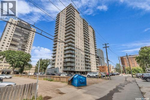 1606 320 5Th Avenue N, Saskatoon, SK - Outdoor With Balcony With Facade