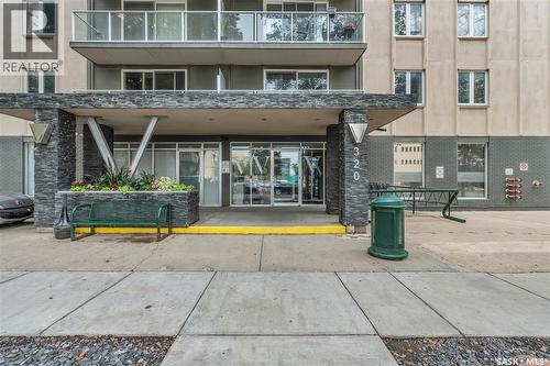 1606 320 5Th Avenue N, Saskatoon, SK - Outdoor With Balcony