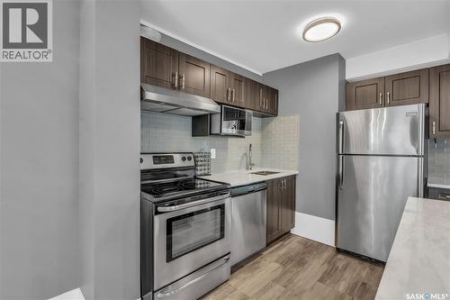 1606 320 5Th Avenue N, Saskatoon, SK - Indoor Photo Showing Kitchen