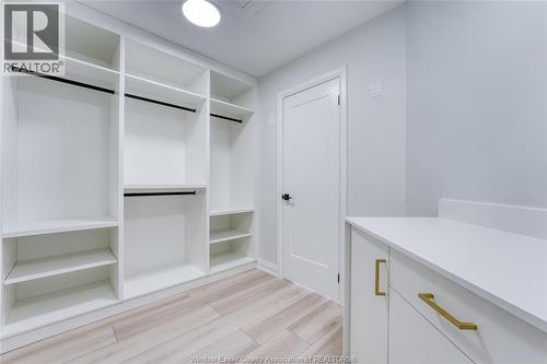 2350 Docherty Drive, Tecumseh, ON - Indoor