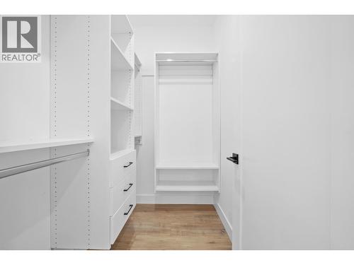 2995 E 17Th Avenue, Vancouver, BC - Indoor