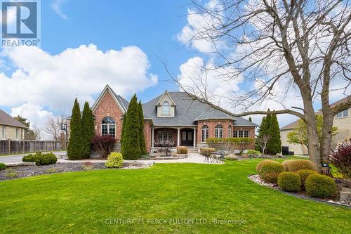 19 WILSON HOUSE DRIVE  Whitby, ON L0B 1A0