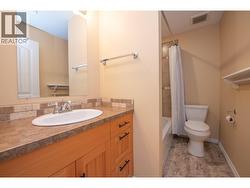 Basement/Suite bathroom - 