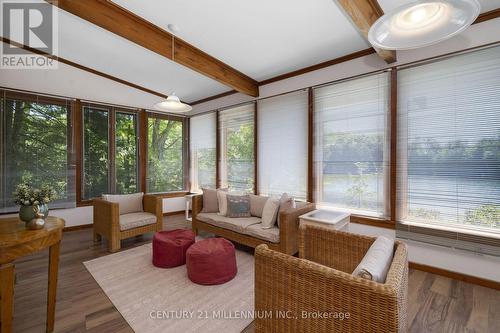 Sunroom - 9135 Sideroad 24 Side Road, Erin, ON - Indoor