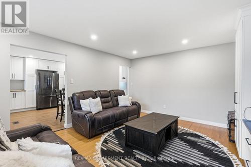 10 Taylor Crescent, Hamilton, ON - Indoor