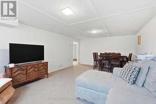 10 Taylor Crescent, Hamilton, ON - Indoor