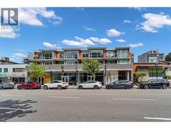 120 1331 MARINE DRIVE  West Vancouver, BC V7T 1B6