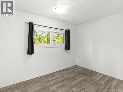 200-26 Azure Road, Whitehorse, YT - Indoor Photo Showing Other Room