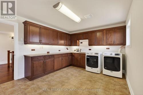 465 Lockmaster Crescent, Ottawa, ON - Indoor Photo Showing Laundry Room