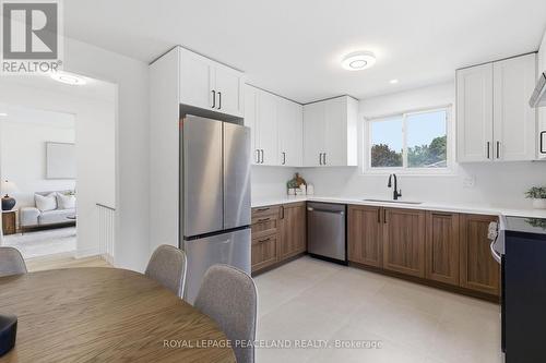 1263 Cherrydown Drive, Oshawa, ON - Indoor Photo Showing Other Room