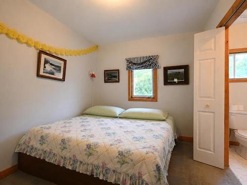 1251 White Point Rd, Smelt Brook, NS - Indoor Photo Showing Bedroom