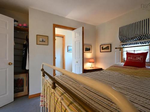 1251 White Point Rd, Smelt Brook, NS - Indoor Photo Showing Bedroom