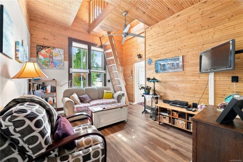 1272 Centre Rd, Victoria, BC - Indoor