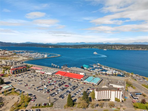1019 Shoppers Row, Campbell River, BC 